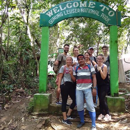 Jungle Treking & Jungle Tour If You Want To Stay Here,You Must Book Treking Only With Us Bukit Lawang Exteriér fotografie