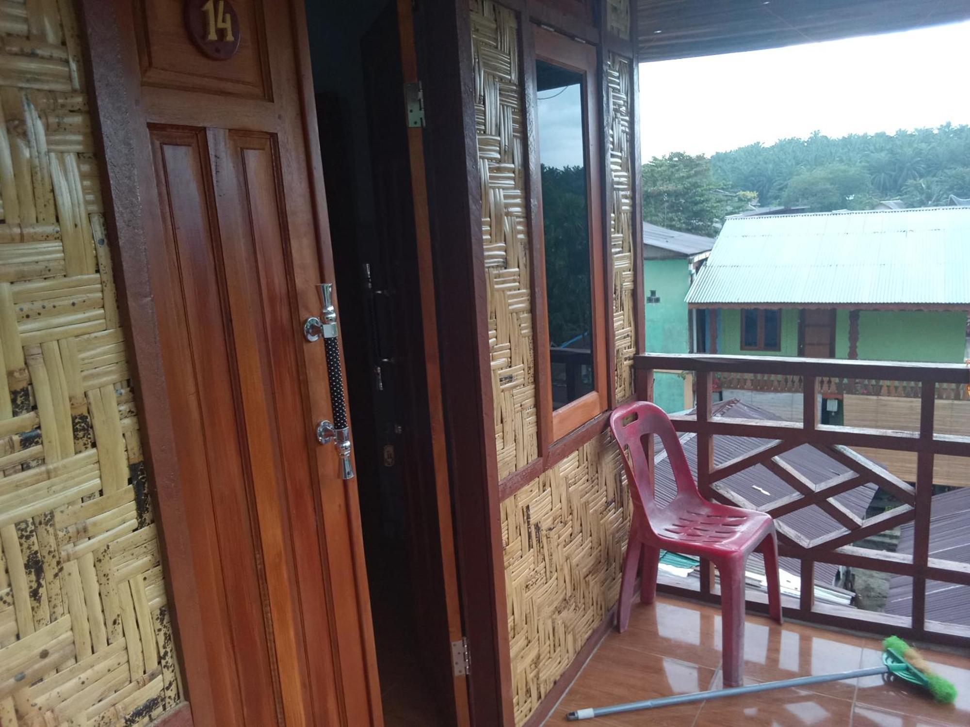 Jungle Treking & Jungle Tour If You Want To Stay Here,You Must Book Treking Only With Us Bukit Lawang Exteriér fotografie