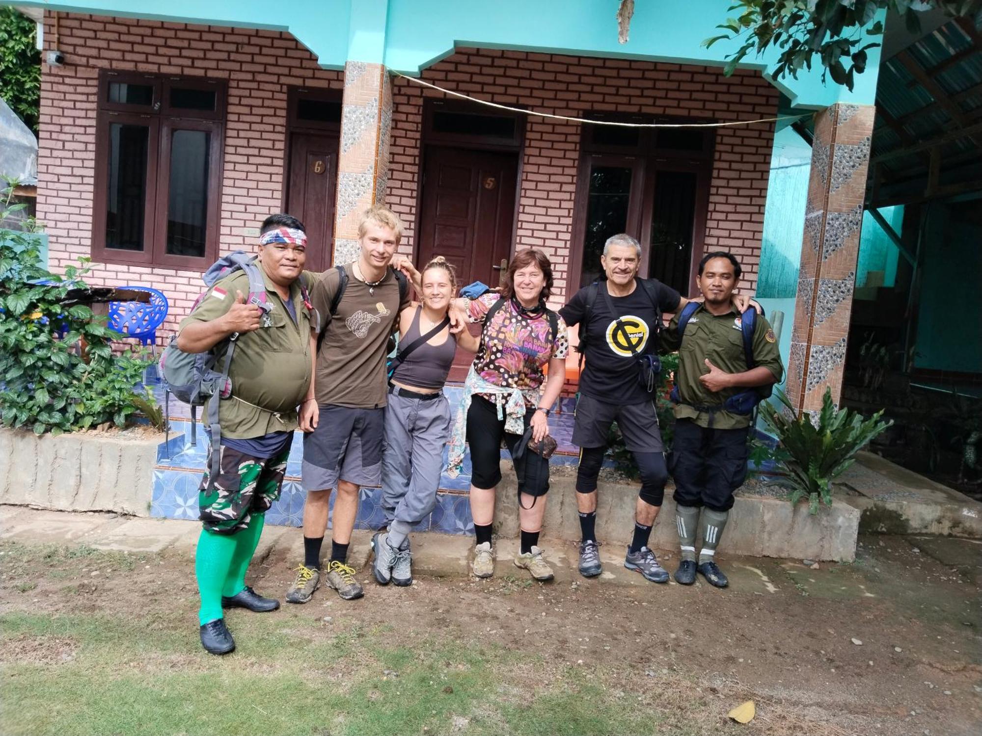Jungle Treking & Jungle Tour If You Want To Stay Here,You Must Book Treking Only With Us Bukit Lawang Exteriér fotografie